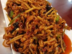特色鱼香鸡丝-桃子餐厅·天津菜(红星路直营店)