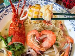 -霆记海鲜·只为这碗面(滨江店)