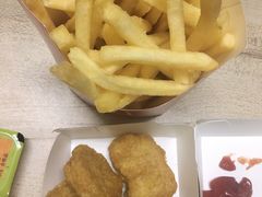 -麦当劳(宝山大厦店)
