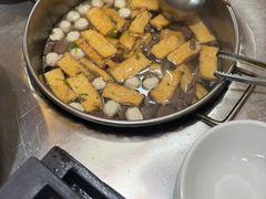 -松树干拌面店