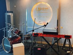 -乐尚音乐空间·钢琴·声乐·架子鼓(会展中心店)