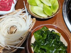 -黔有有贵州酸汤夺夺粉火锅(五味十字店)