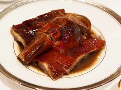 招牌深井烧鹅-东富酒家(龙湖西溪天街店)