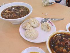 -陈寔包子王·卤煮小肠·京味小吃(龙潭店)