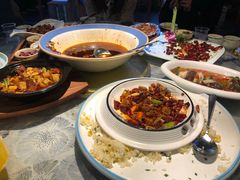 -龙大哥辣子鸡新概念餐厅(美的林城店)