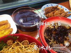 -爆炸头阿姨小四川正宗川味小吃(无任何分店)