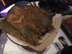 炸鱼尾-啤仕多·啤客国潮跳舞BAR(保俶路店)
