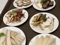 -天宜隆蘑菇宴火锅(石景山旗舰店)