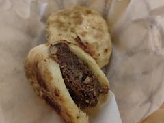 买又大特色牛肉烧饼-买又大餐厅(福林里店)