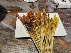 -老街烧烤大排档·地道湖北菜·龙虾馆(汉口火车站店)