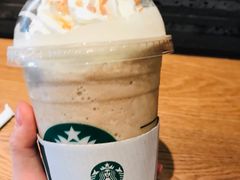 -星巴克臻选(南京金茂览秀城店)