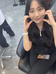 -藤野造型烫染·漂发