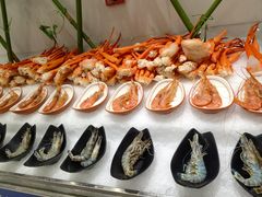 -威海蓝海御华大饭店·蓝钻美食自助百汇