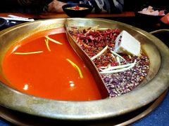 木瓜番茄鸳鸯锅-沸炉重庆老火锅(军事博物馆店)