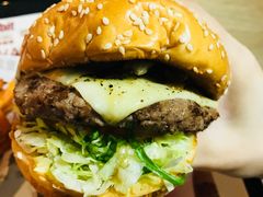 -The Habit Burger Grill 哈比特汉堡(复兴soho店)