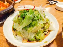 -山楂树融合菜餐厅