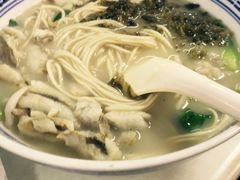 -明呈黄鱼面馆(斜土路店)