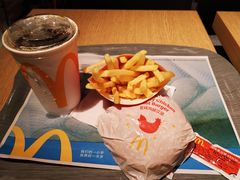 -麦当劳(中山公园龙之梦店)