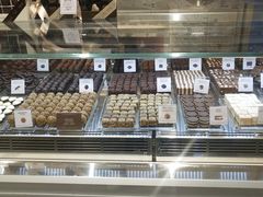 -VENCHI 闻绮(北京国贸商城店)