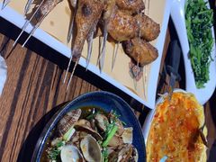 -蚝堡海鲜·威海菜·海肠捞饭·烧烤·亚洲吃蚝公司(幸福门店)