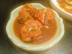 鸭黄狮子头-梅飞酒家(桑园路店)
