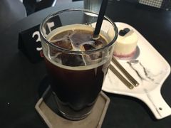 -UNI UNI(环亚凯瑟琳店)