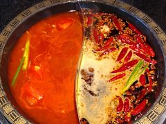 -纸盐河码头火锅(十八梯店)
