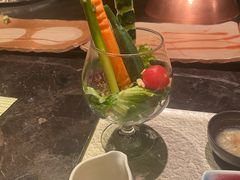 多彩色拉-Ginza Onodera铁板烧(外滩十八号店)