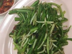 -新山亚明小厨