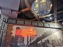 -玛格萝妮(汇智国际商业中心店)