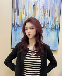 -变画·发型STUDIO