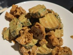 黄瓜拌油条-梅飞酒家(桑园路店)