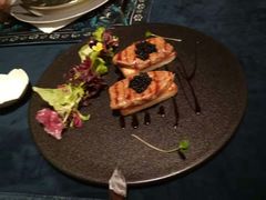法式鹅肝吐司配黑鱼籽-岸芷汀兰·法餐牛排