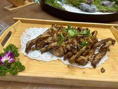 -新疆伊秀清真餐厅