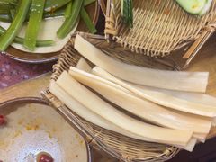 -赵美丽·重庆社区火锅·直营店(火车东站·中豪国际店)