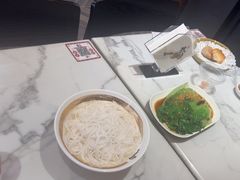 -一肴·牛肉粿条(深圳湾睿印店)