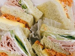 -盒马鲜生(财富中心店)