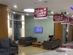 -雅悦齿科(顾村公园店)