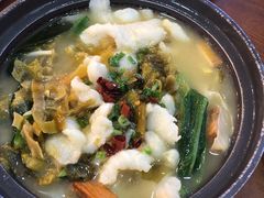 -周鱼小馆石锅酸菜鱼(活力汇店)