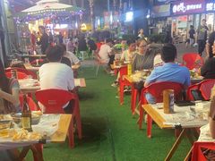 -云晓光头烧烤吧(川沙绿地店)