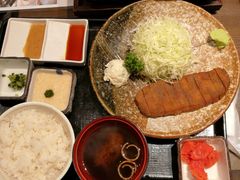 -牛かつもと村(原宿店)