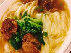 -岘港皇冠假日酒店