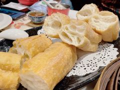 传统油条-虾饺妹·酒家(金碧店)