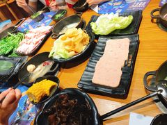 -呷哺呷哺 黄金牧场 (欢乐谷店)