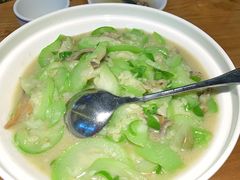 -费大厨辣椒炒肉(万家丽一店)