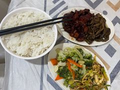 -尹记餐馆(花园店)