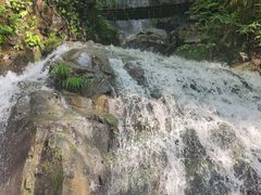 -藏龙百瀑风景区