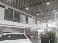 -北京鹏龙星徽奔驰4S店(西大望路店)