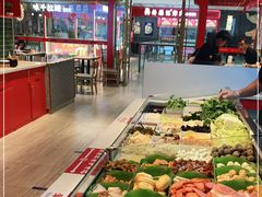 自助取餐区-天府国麻辣香锅(李沧万达店)