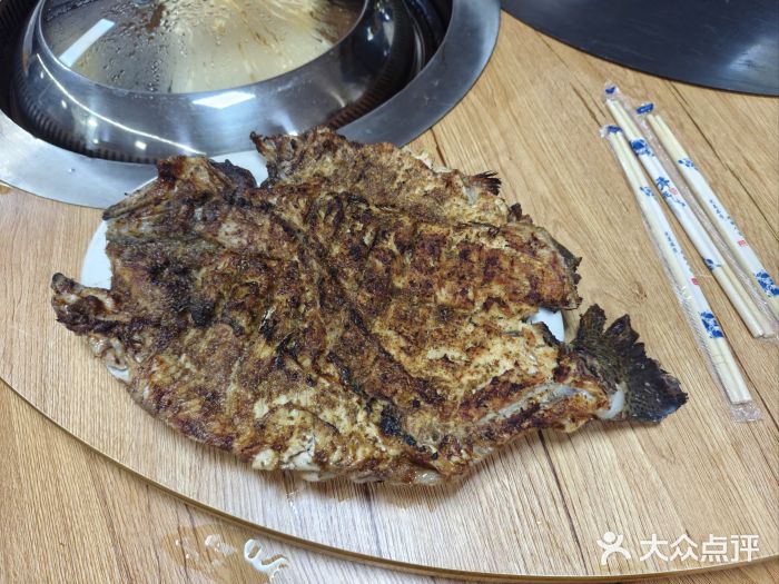北京龙庆四季香农家饭庄·灶台鱼·碳烤虹鳟鱼(龙庆峡店)图片